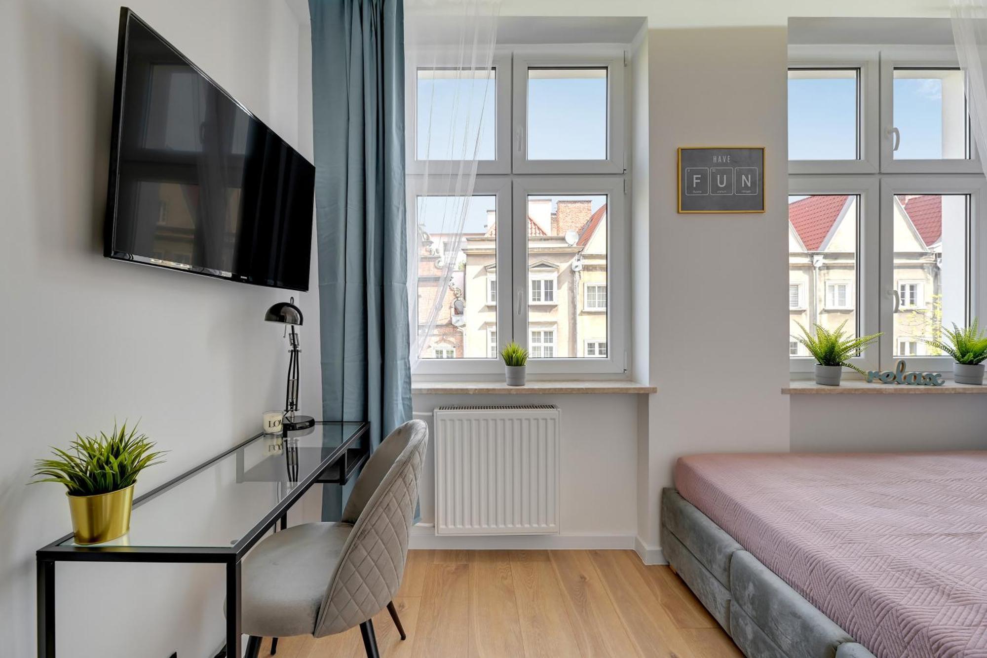 Ideal Apartments Swietego Ducha Gdansk Exterior photo